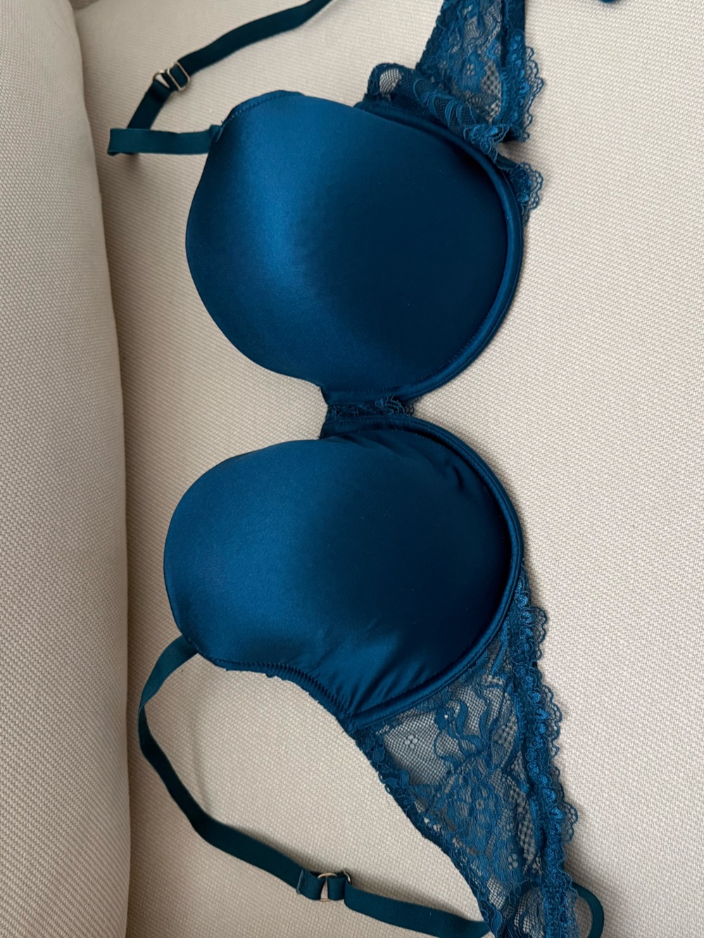 La Lingerie Teal Blue Smooth Satin & Semi-Sheer Lace Underwire Bra 38C